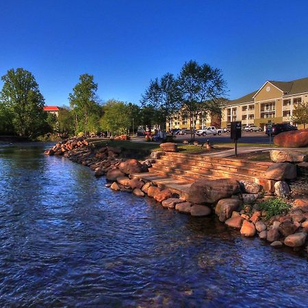Econo Lodge Pigeon Forge Riverside Esterno foto